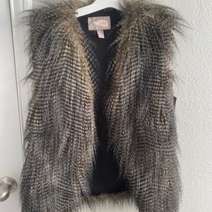 Faux feather vest